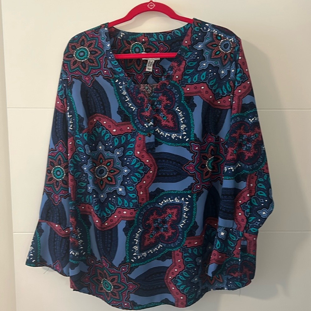Denim & Co Long Sleeve Blouse. Size 1X. Like new and worn once. Smoke free home.